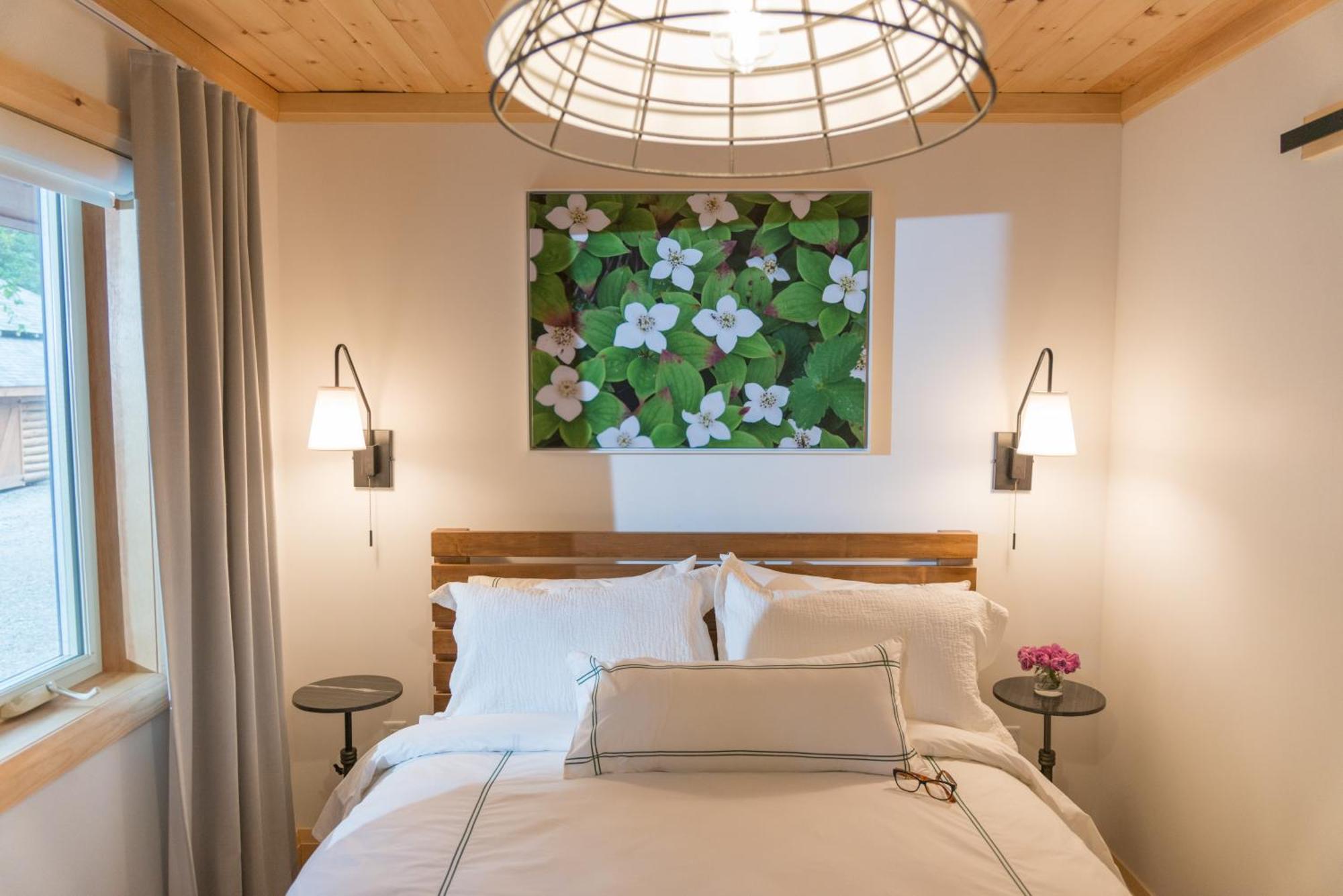 Готель Haliburton Post House Minden Екстер'єр фото